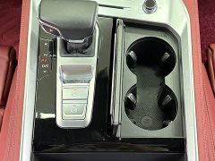 Audi Q6 50 TFSI quattro Xingyun Edition Flying Rider Package 6-Seater - ფოტო 17