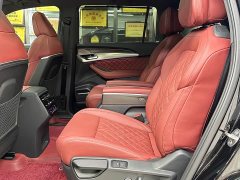 Audi Q6 50 TFSI quattro Xingyun Edition Flying Rider Package 6-Seater - ფოტო 8