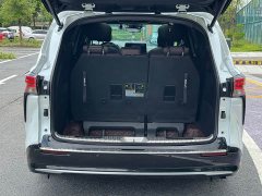 Toyota Sienna 2021 2.5L Hybrid Platinum Edition - ფოტო 17