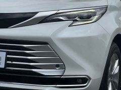 Toyota Sienna 2021 2.5L Hybrid Platinum Edition - ფოტო 19
