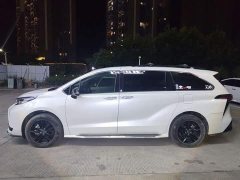 Toyota Sienna 2023 2.5L Hybrid Comfort Edition - ფოტო 3