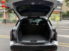 Cadillac XT5 2.0T Luxury - ფოტო 11