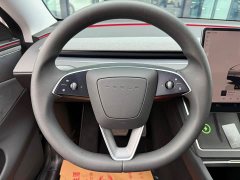 Tesla Model Y Long Range All-Wheel Drive - ფოტო 17