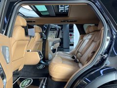 Land Rover Range Rover 2023 3.0L V6 400PS Genesis Extended Wheelbase - ფოტო 10
