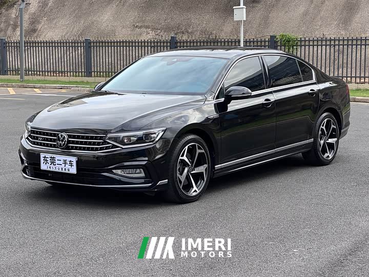 Volkswagen Magotan 2 Million Units Celebration Edition 330TSI DSG Luxury - ავტომობილი ჩინეთიდან