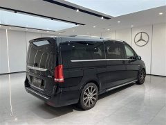 Mercedes-Benz V-Class 2022 V 260 L Long Wheelbase Luxury Edition - ფოტო 17