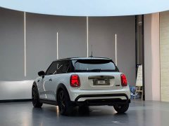BMW MINI 1.5T COOPER King's Cross Special Edition - ფოტო 11