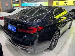 BMW 5 Series Facelift 525Li M Sport Package - ფოტო 9