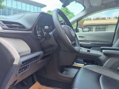 Toyota Sienna 2.5L Hybrid Comfort Edition - ფოტო 10