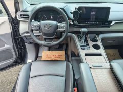 Toyota Sienna 2.5L Hybrid Comfort Edition - ფოტო 14
