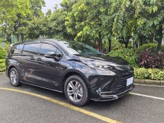 Toyota Sienna 2.5L Hybrid Comfort Edition - ფოტო 3