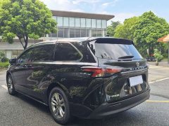 Toyota Sienna 2.5L Hybrid Comfort Edition - ფოტო 4