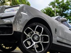 Rolls-Royce Cullinan 2018 Four-Seater - ფოტო 4