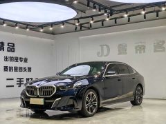 BMW 5 Series 530Li Premier M Sport Package - ფოტო 1