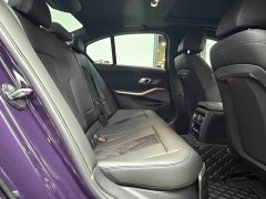 BMW 3 Series 330i M Sport Night Edition Package - ფოტო 8