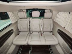 Mercedes-Benz V-Class 2022 V 260 Luxury Edition - ფოტო 9