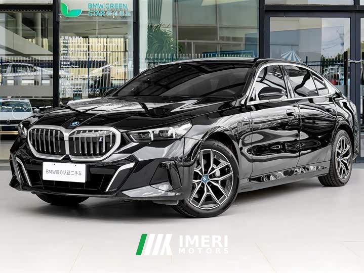 BMW i5 eDrive 35L M Sport Package