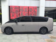 Li Auto MEGA Home Family Edition - ფოტო 12