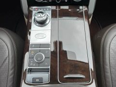 Land Rover Range Rover 3.0 L6 400PS Heritage Extended Wheelbase Classic Edition - ფოტო 11