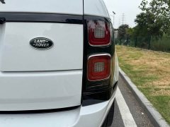 Land Rover Range Rover 3.0 L6 400PS Heritage Extended Wheelbase Classic Edition - ფოტო 12