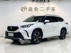 Toyota Crown Venza 2022 2.5L HEV AWD Premium - ფოტო 1