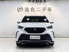 Toyota Crown Venza 2022 2.5L HEV AWD Premium - ფოტო 4