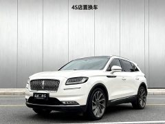 Lincoln Explorer 2.7T AWD Prestige - ფოტო 1