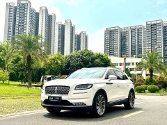 Lincoln Explorer 2.7T AWD Prestige - ფოტო 2