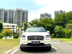 Lincoln Explorer 2.7T AWD Prestige - ფოტო 3