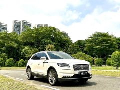Lincoln Explorer 2.7T AWD Prestige - ფოტო 4