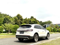Lincoln Explorer 2.7T AWD Prestige - ფოტო 6