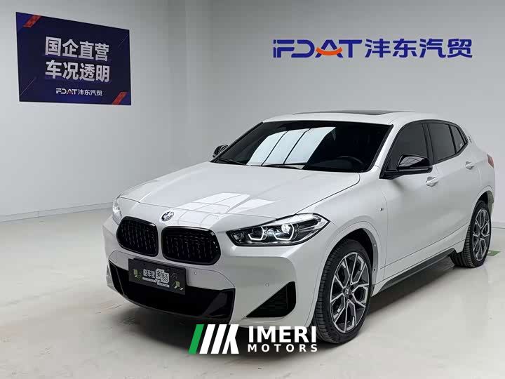BMW X2 sDrive25i Night Edition