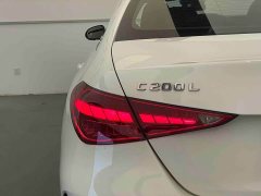 Mercedes-Benz C-Class C 200 L Sport Edition - ფოტო 5