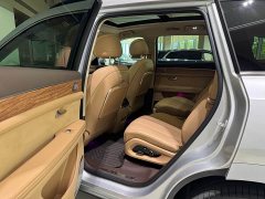 AITO M7 1.5T Intelligent Driving AWD Ultra 6-Seater - ფოტო 9