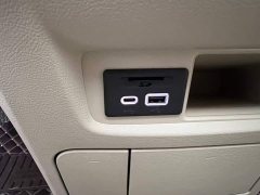 Buick GL8 2023 Facelift Land Executive Cabin Luxury - ფოტო 10