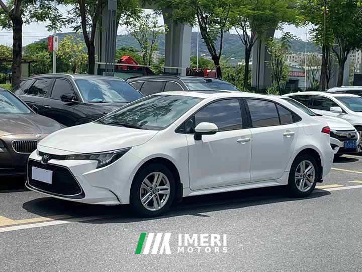 Toyota Corolla 1.8L CVT Luxury - ავტომობილი ჩინეთიდან