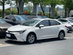 Toyota Corolla 1.8L CVT Luxury - ფოტო 1
