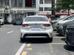 Toyota Corolla 1.8L CVT Luxury - ფოტო 4