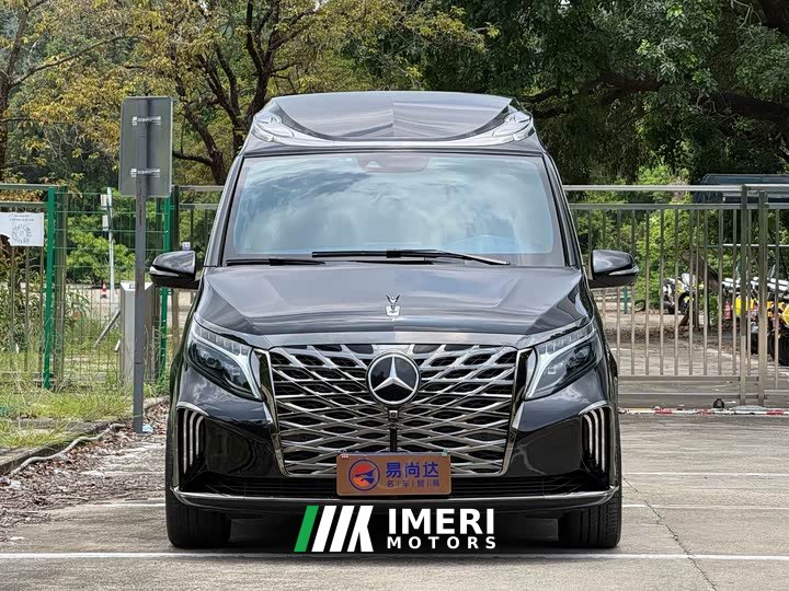 Mercedes-Benz V-Class V 260 L Genesis