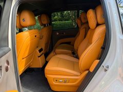 Li Auto i8 Standard Edition - ფოტო 6