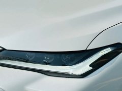 Toyota Avalon 2024 Hybrid 2.0L Luxury - ფოტო 10