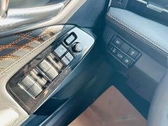 Toyota Avalon 2024 Hybrid 2.0L Luxury - ფოტო 19