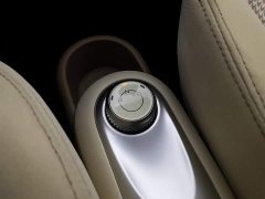 Wuling Hongguang MINIEV Fourth Generation Four-Door Advanced Edition - ფოტო 13