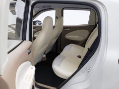 Wuling Hongguang MINIEV Fourth Generation Four-Door Advanced Edition - ფოტო 15