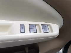 Wuling Hongguang MINIEV Fourth Generation Four-Door Advanced Edition - ფოტო 9