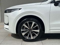 Li Auto ONE 2020 Extended Range 6-Seater - ფოტო 15