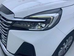 Buick GL8 Land Business Class Smart Edition - ფოტო 6