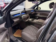 NIO ES8 2026 Six-Seat Executive Luxury Edition - ფოტო 3