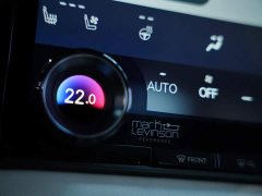Lexus LM 500h Six-Seat Premium Edition - фото 8