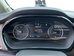 Buick GL8 Land Business Class Smart Edition - ფოტო 17
